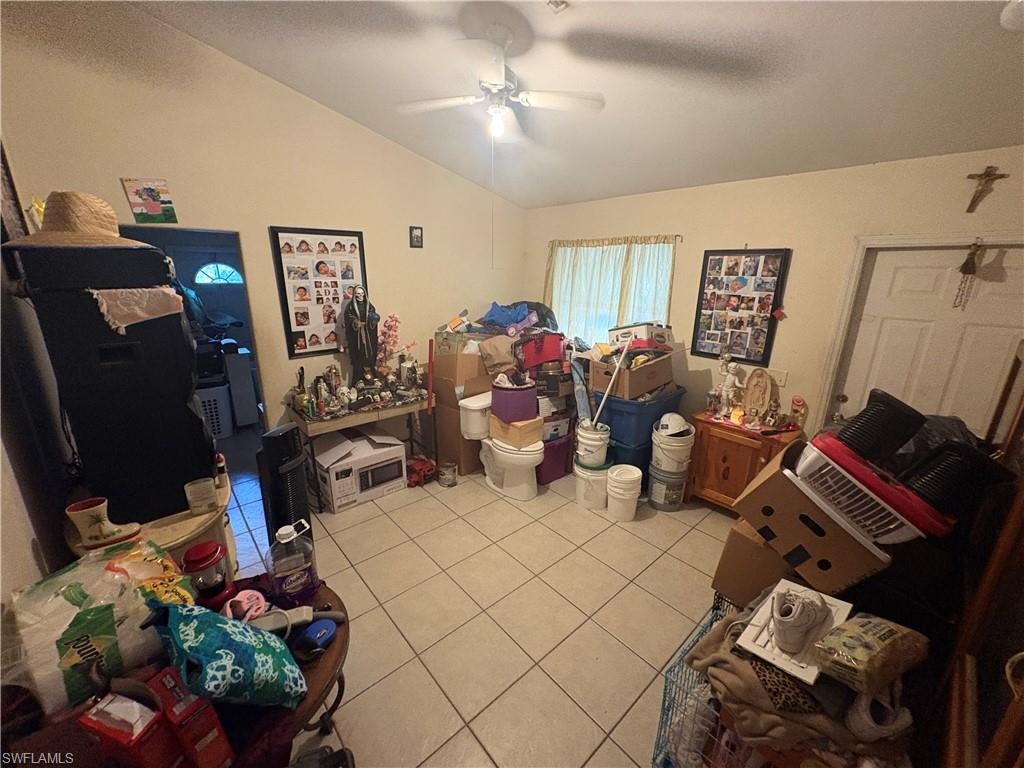 NAPLES SOUTH - Residential Income