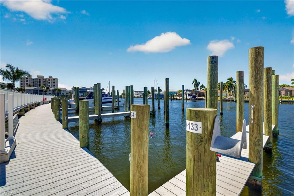 BOARDWALK CAPER - Residential