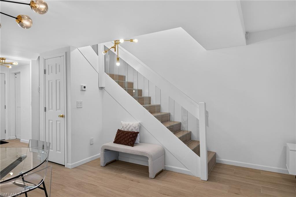 BOARDWALK CAPER - Residential