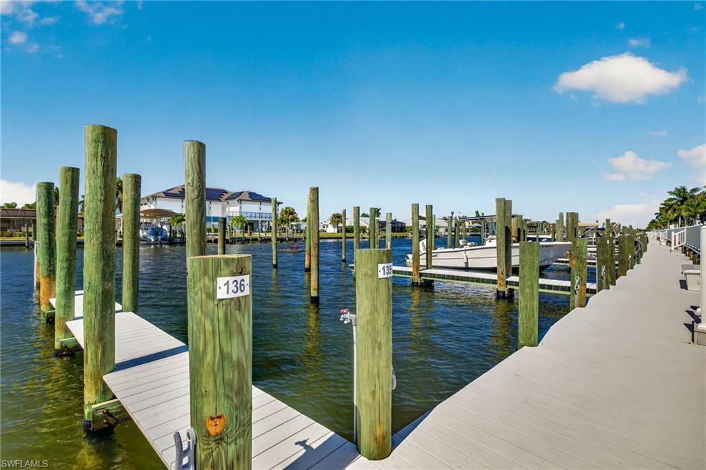 BOARDWALK CAPER - Residential