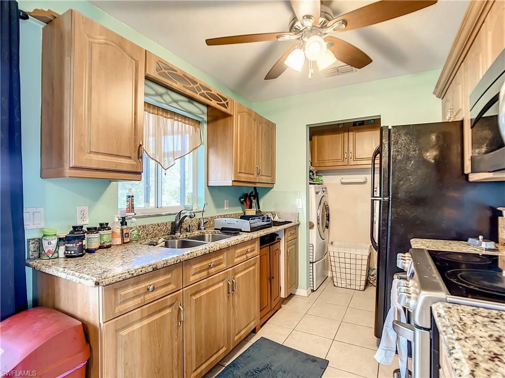 GOLDEN GATE ESTATES - Residential
