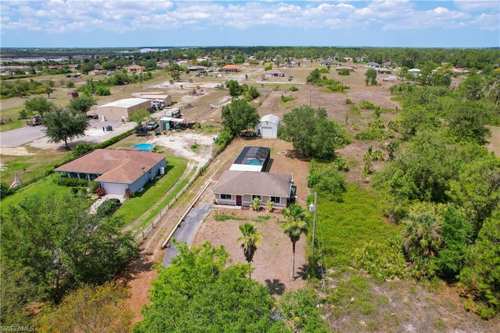 GOLDEN GATE ESTATES - Residential