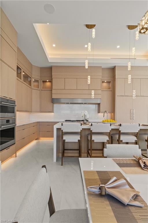 MARCO BEACH - Residential