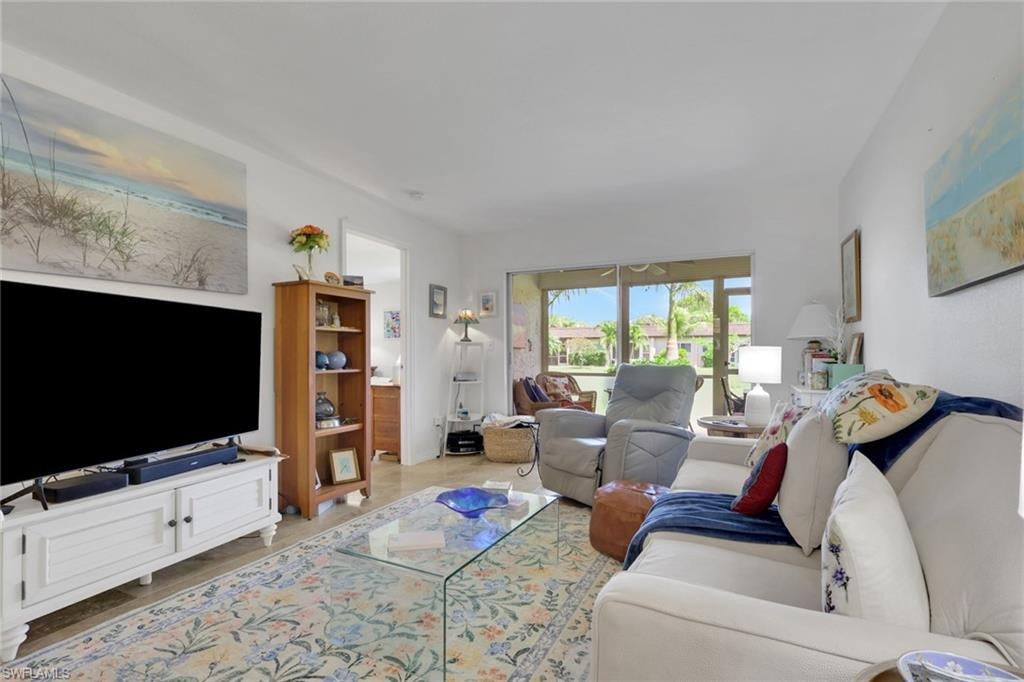 SOUTH POINTE VILLAS CONDO - Residential