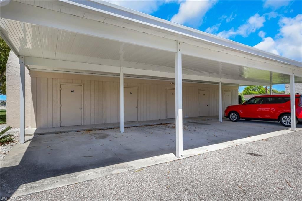 SOUTH POINTE VILLAS CONDO - Residential