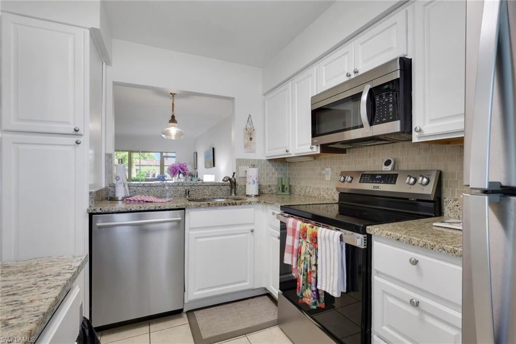 SOUTH POINTE VILLAS CONDO - Residential