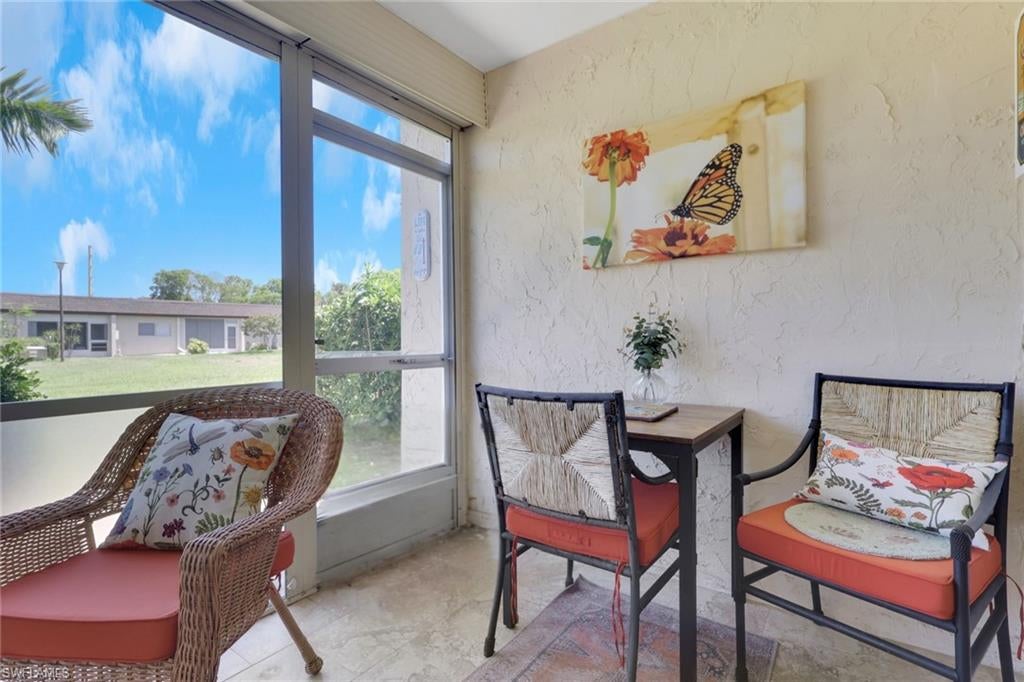 SOUTH POINTE VILLAS CONDO - Residential