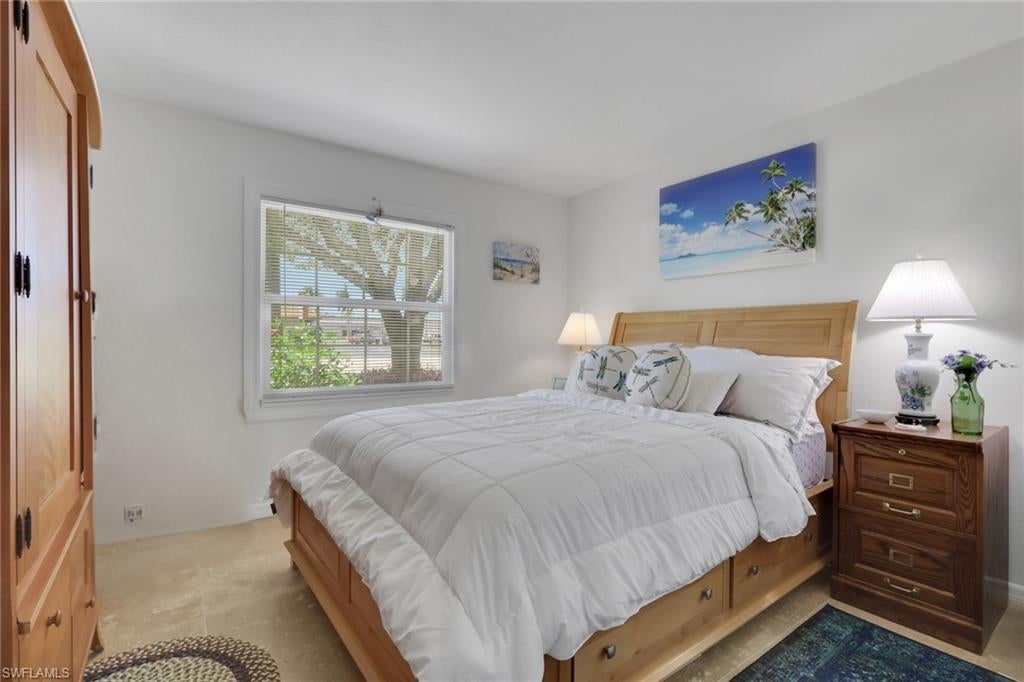 SOUTH POINTE VILLAS CONDO - Residential