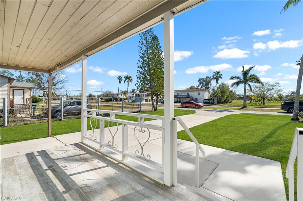 EVERGLADES TOWN - Residential