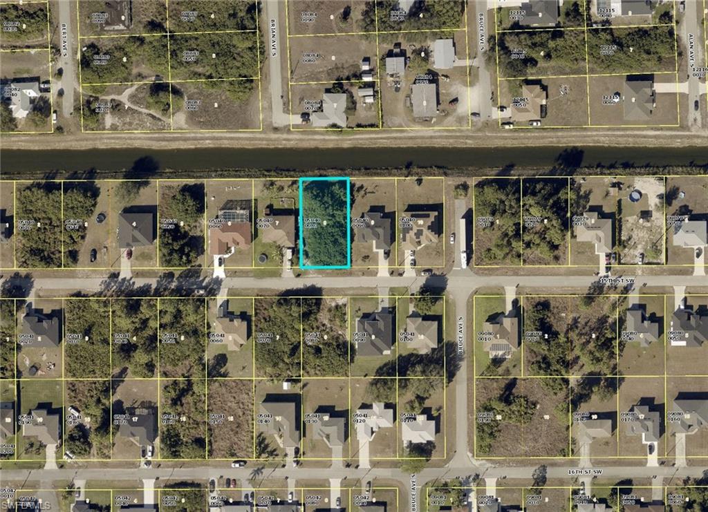 LEHIGH ACRES - Land