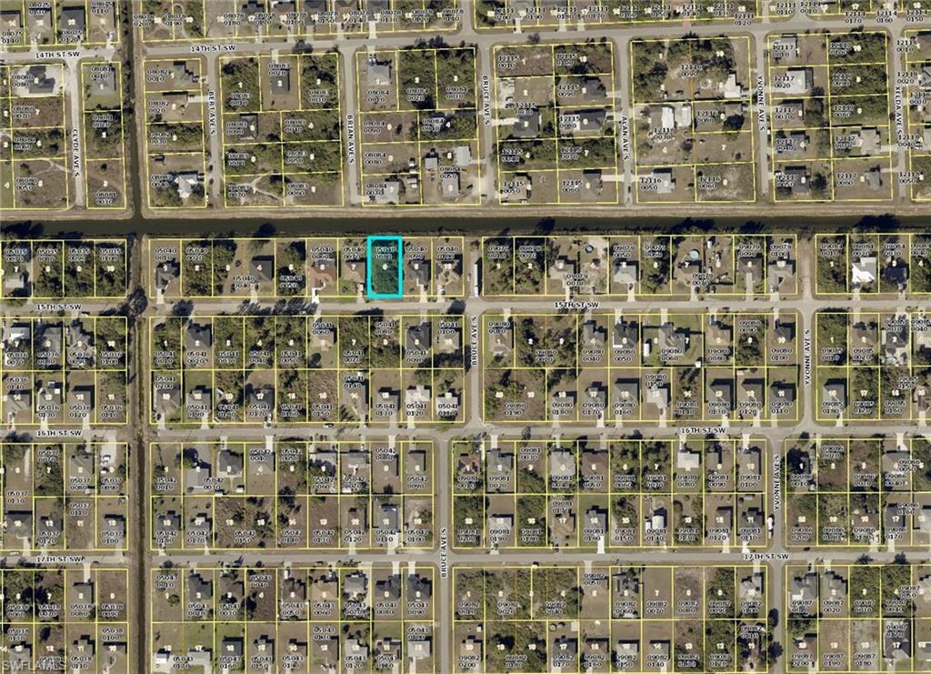 LEHIGH ACRES - Land