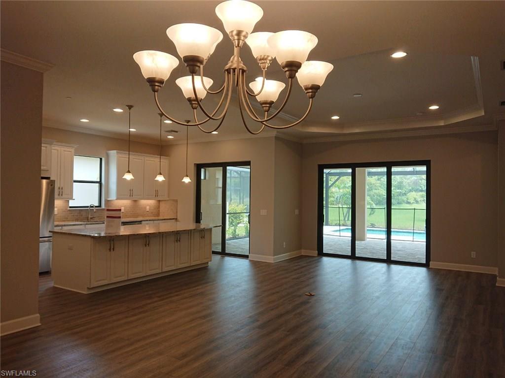 PEBBLE POINTE - Residential
