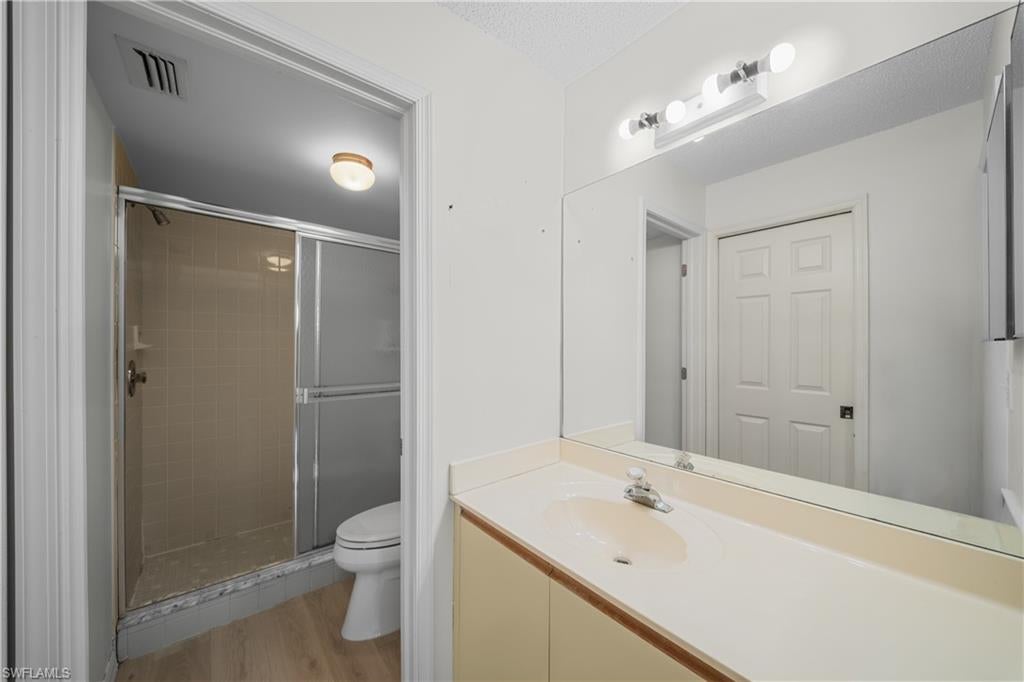 TIMBER LAKE - Residential