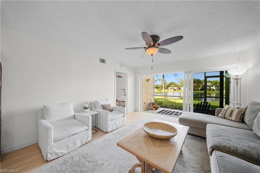 TIMBER LAKE - Residential