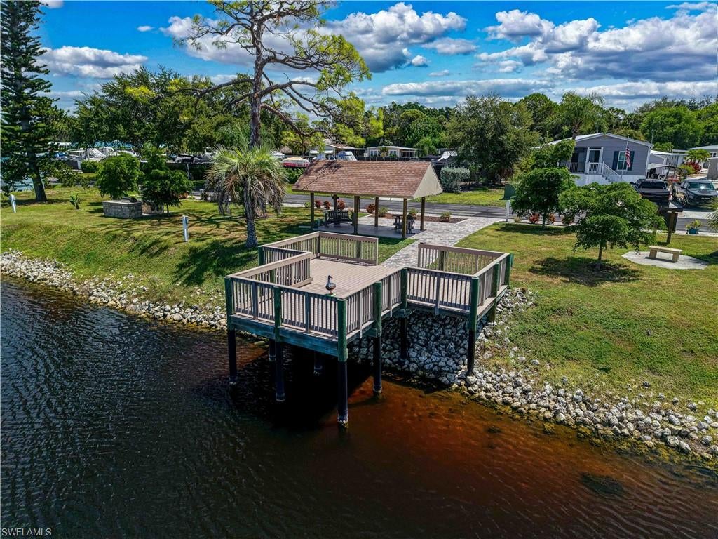 SPRING CREEK VILLAGE - Land