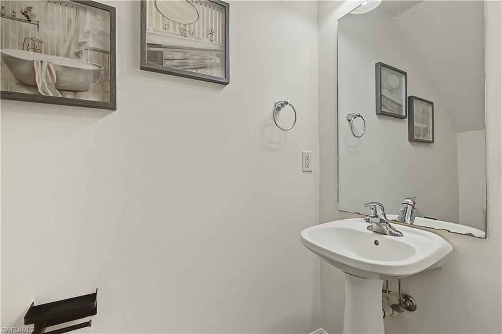 SAIL HARBOUR - Residential