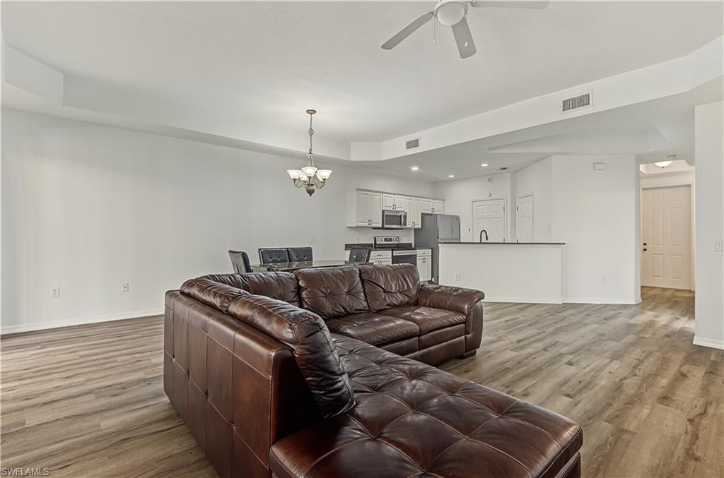 SAIL HARBOUR - Residential