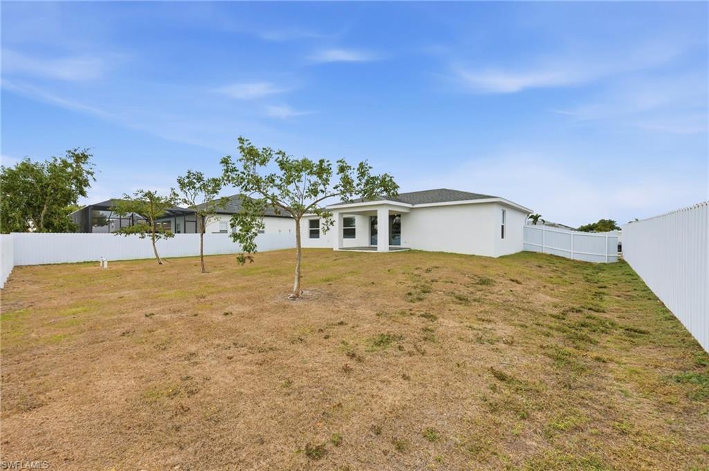CAPE CORAL - Residential