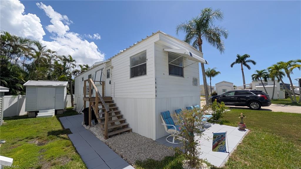 CAPN MACS MOBILE HOME - Residential