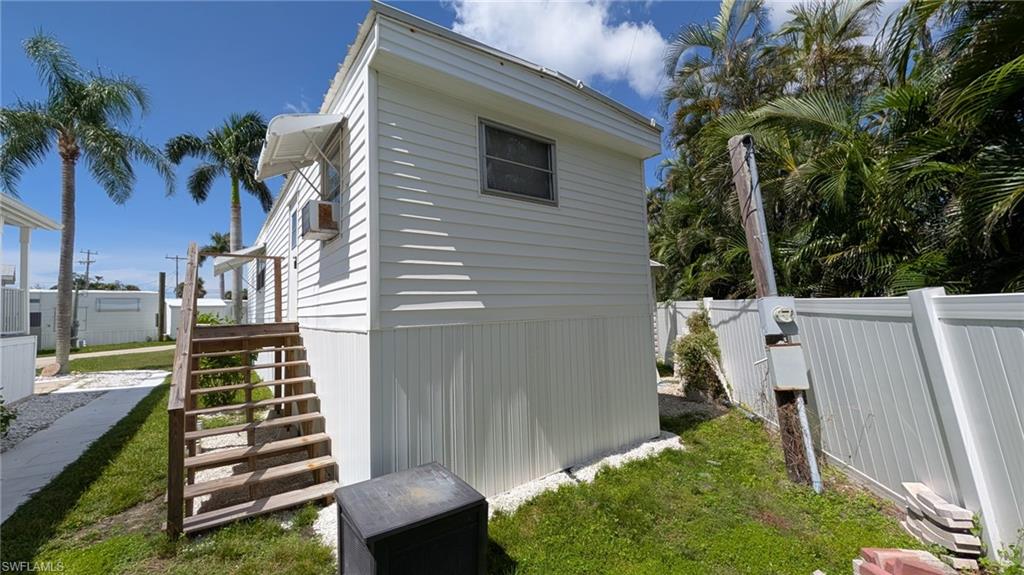 CAPN MACS MOBILE HOME - Residential