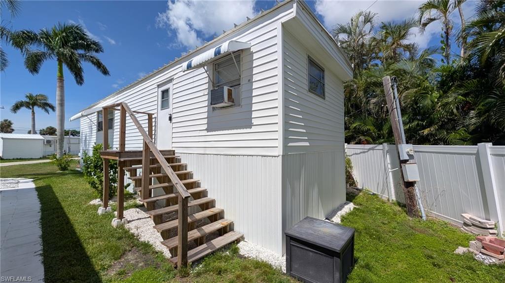 CAPN MACS MOBILE HOME - Residential