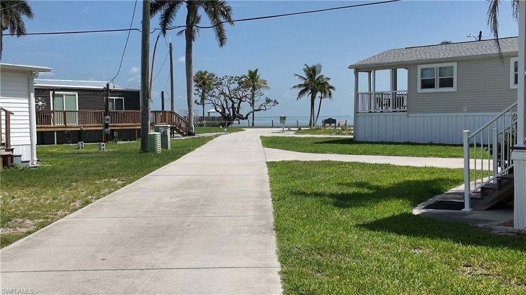 CAPN MACS MOBILE HOME - Residential