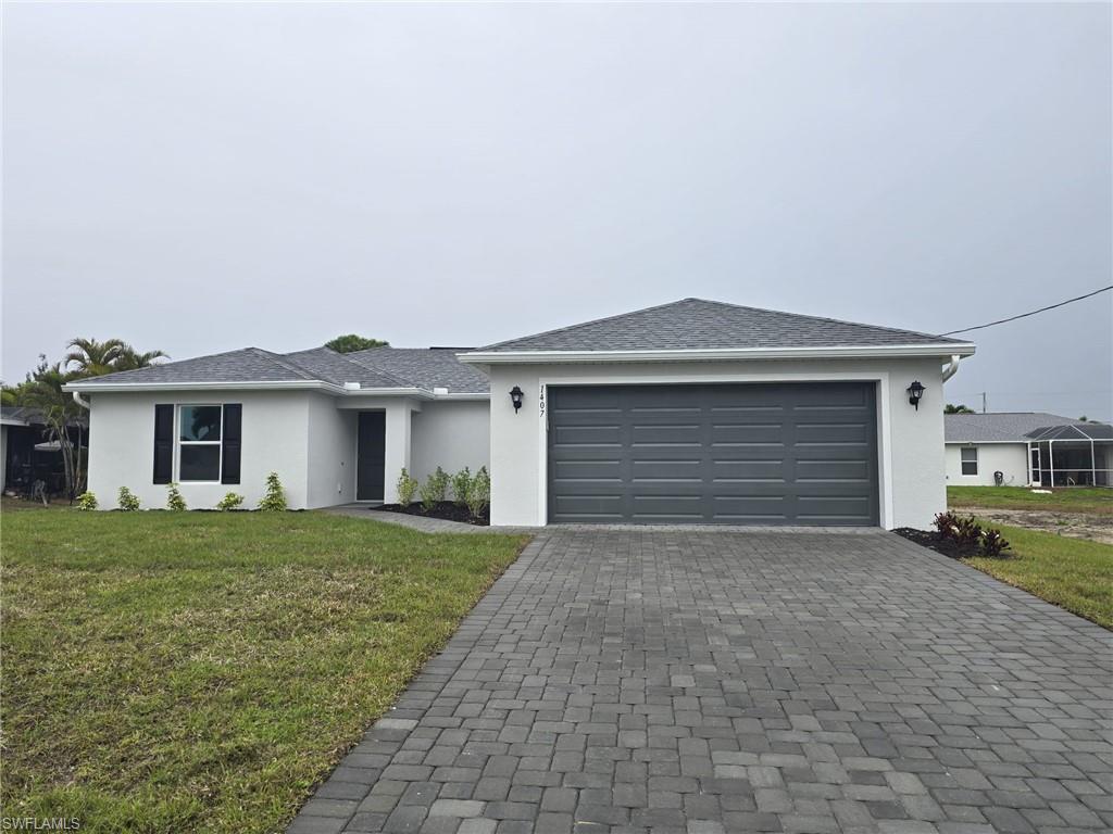 CAPE CORAL - Residential