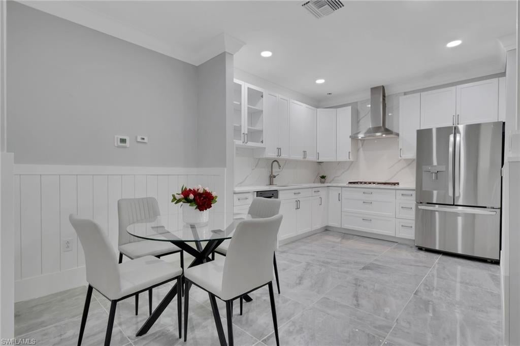 CORKSCREW ESTATES - Residential