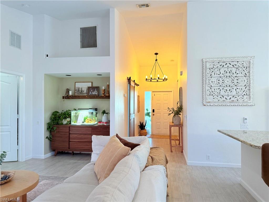 VILLAS FIVE - Residential
