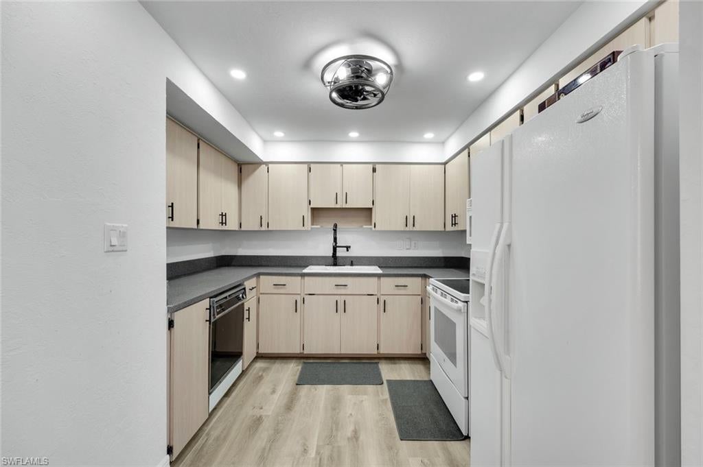 HEITMANS - Residential
