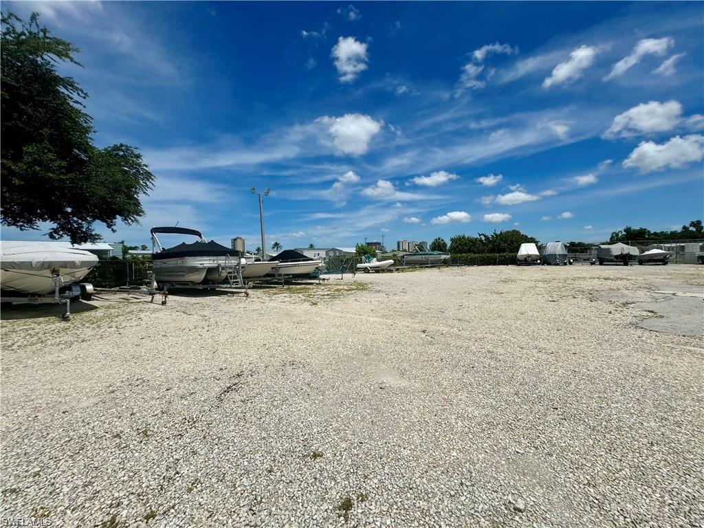 SPRING CREEK VILLAGE - Land