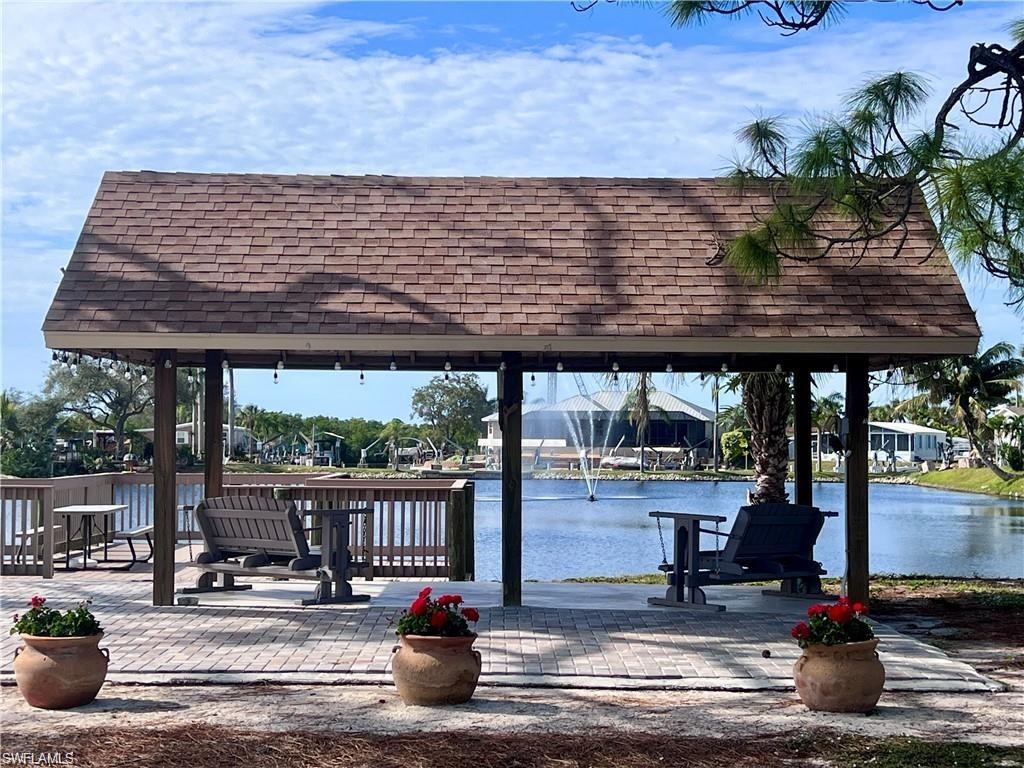 SPRING CREEK VILLAGE - Land