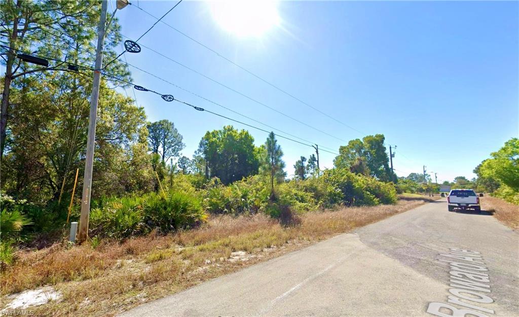 LEHIGH ACRES - Land