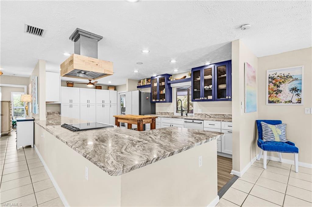 PINE ISLAND - Residential