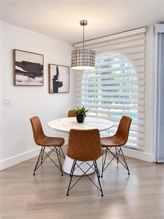 COUNTRY OAKS - Residential