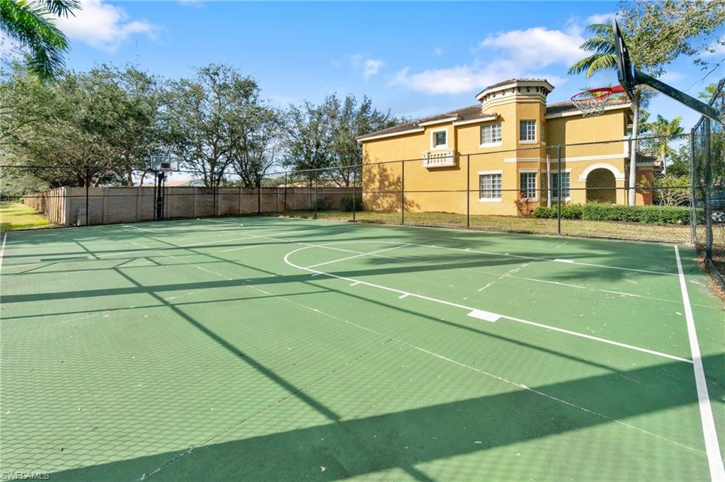 COPPER OAKS - Residential