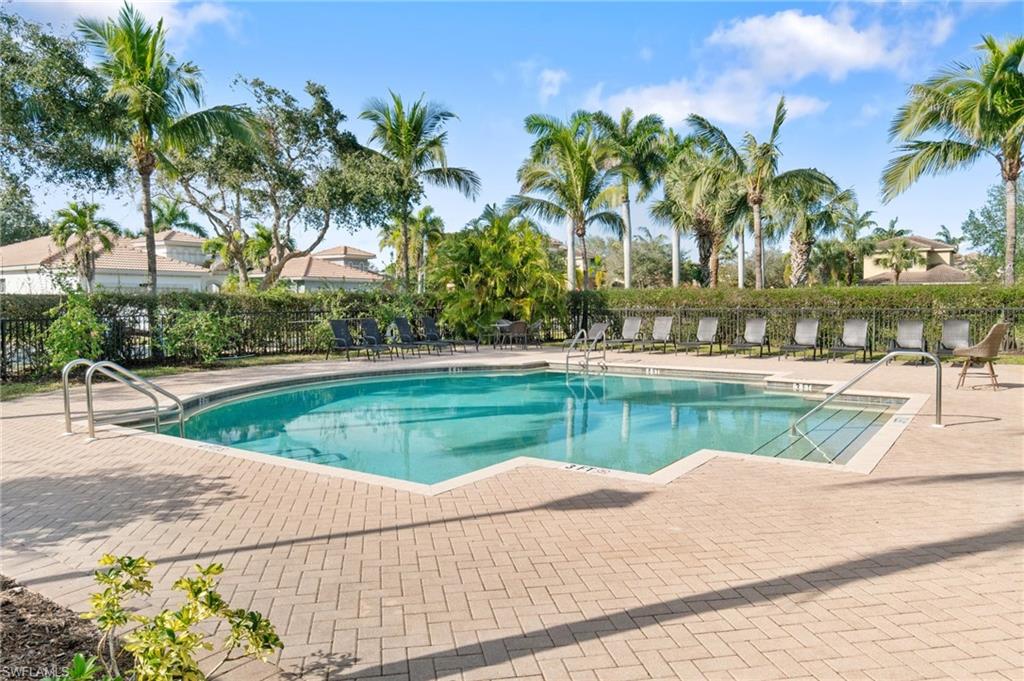 COPPER OAKS - Residential