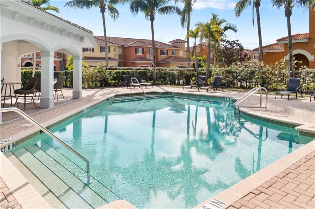 COPPER OAKS - Residential