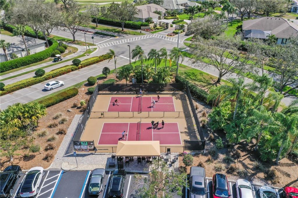 CHAMPION'S GREEN - Residential