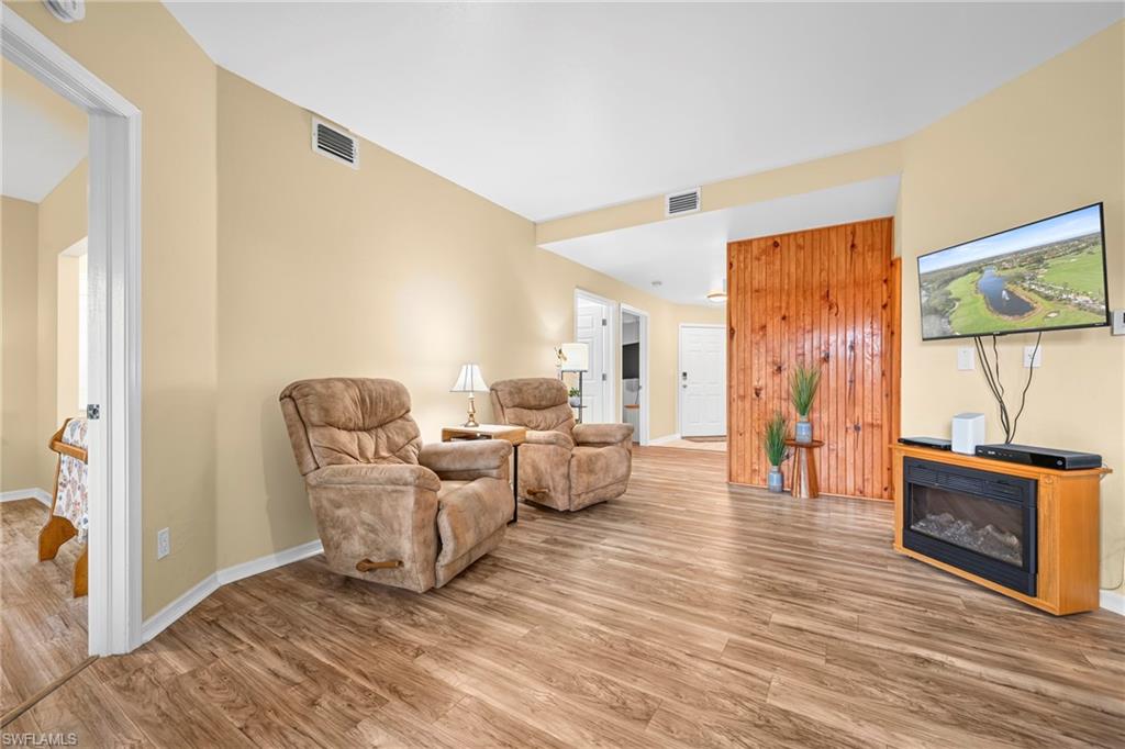CHAMPION'S GREEN - Residential