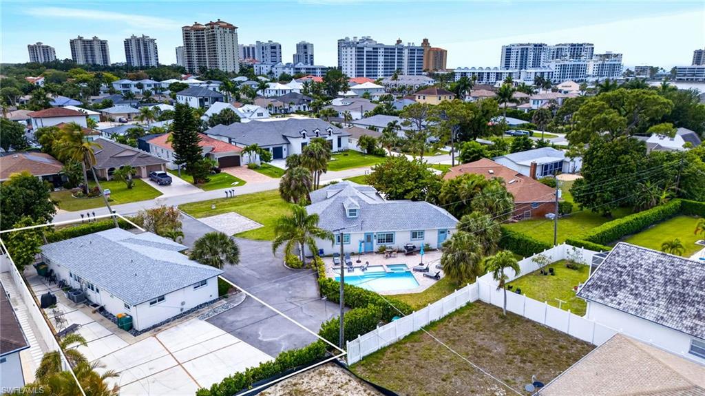 NAPLES PARK - Residential Income