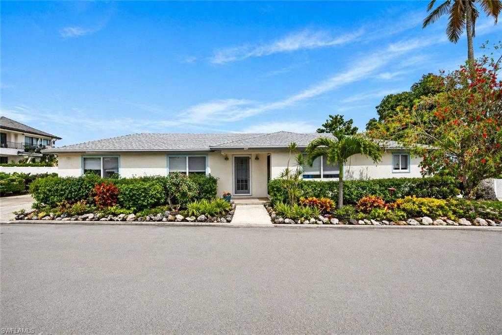 NAPLES PARK - Residential Income