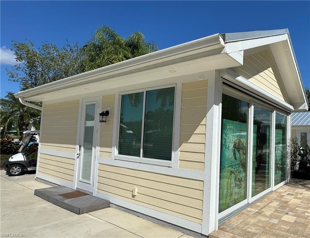 RIVERBEND MOTORCOACH RESORT - Land