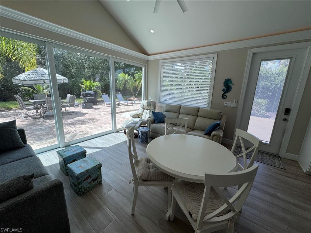 RIVERBEND MOTORCOACH RESORT - Land