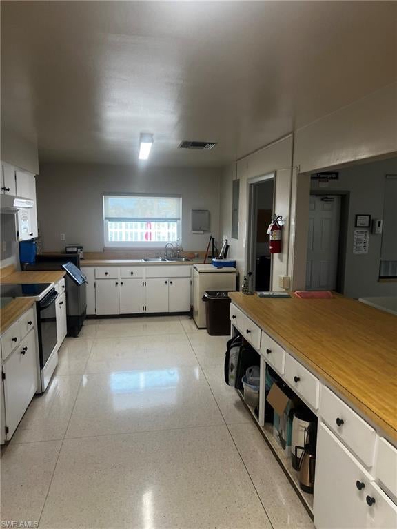 TAMIAMI VILLAGE - Residential