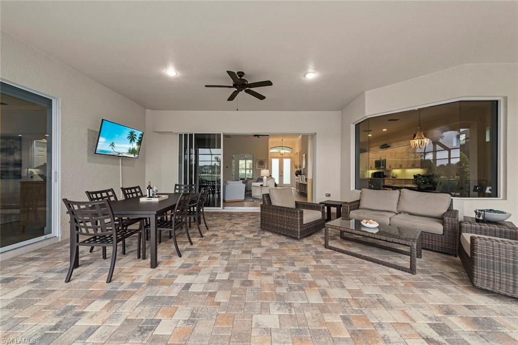 HOLLYBROOK - Residential