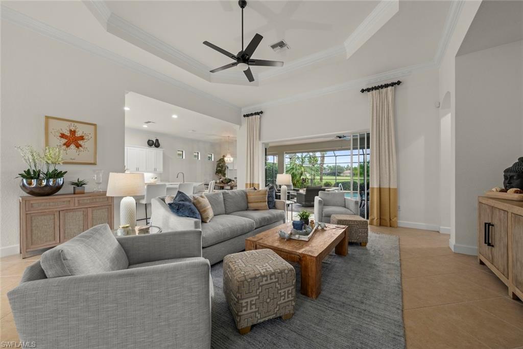 HOLLYBROOK - Residential