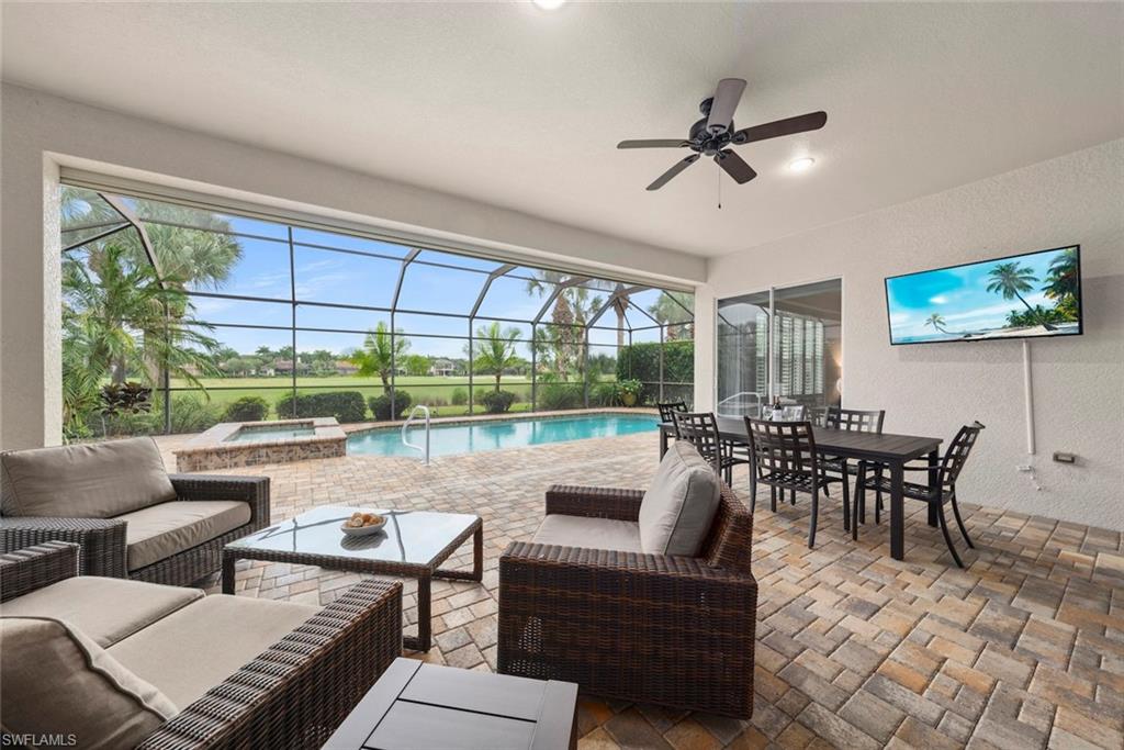 HOLLYBROOK - Residential