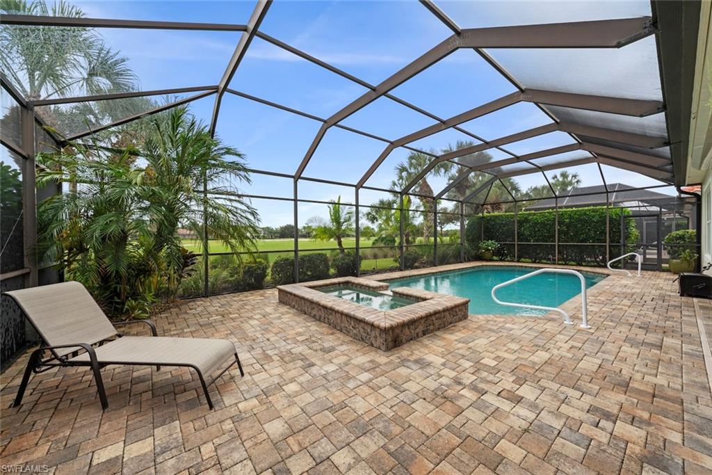 HOLLYBROOK - Residential