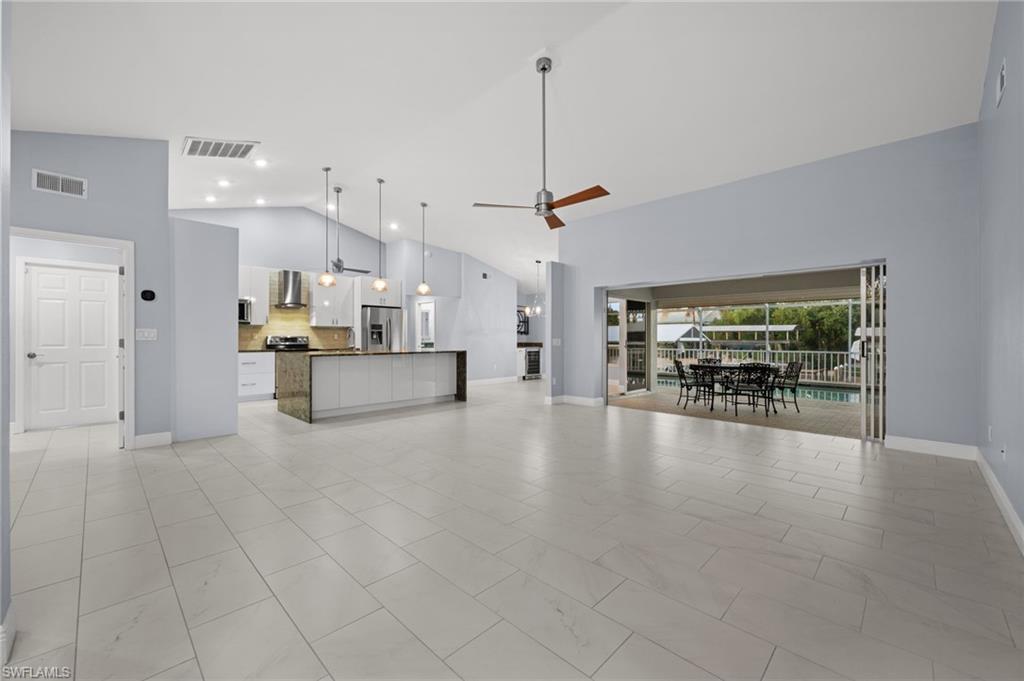 MANATEE BAY UNRECORDED SUBDIVISION - Residential